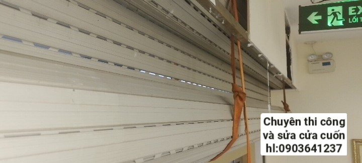 Sửa cửa cuốn Đức bị bung lô gãy lá