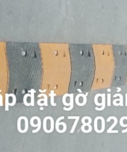 Lắp đặt gờ giảm tốc