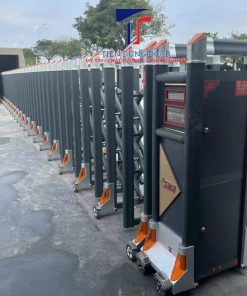 Cửa cổng xếp tự động hợp kim nhôm nhập khẩu.