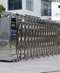 Lắp đặt cửa cổng xếp inox 304.