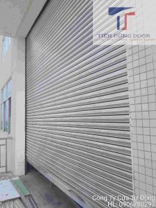 Cửa cuốn inox 304