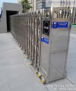 Cua-cong-xep-tu-dong-inox-304